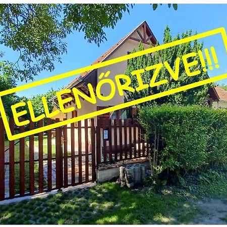 Willa Relax Ii. Vendeghaz Dunapataj Zewnętrze zdjęcie